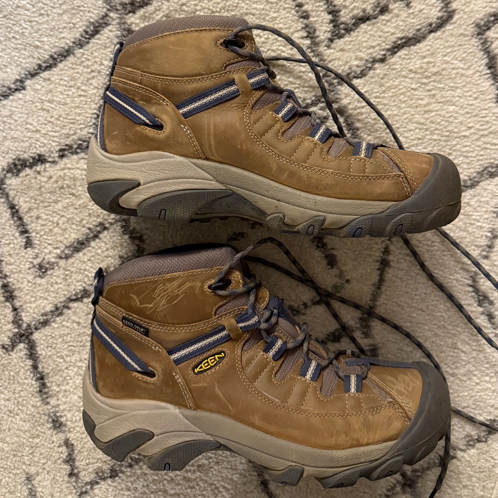 Keen Hiking Boot